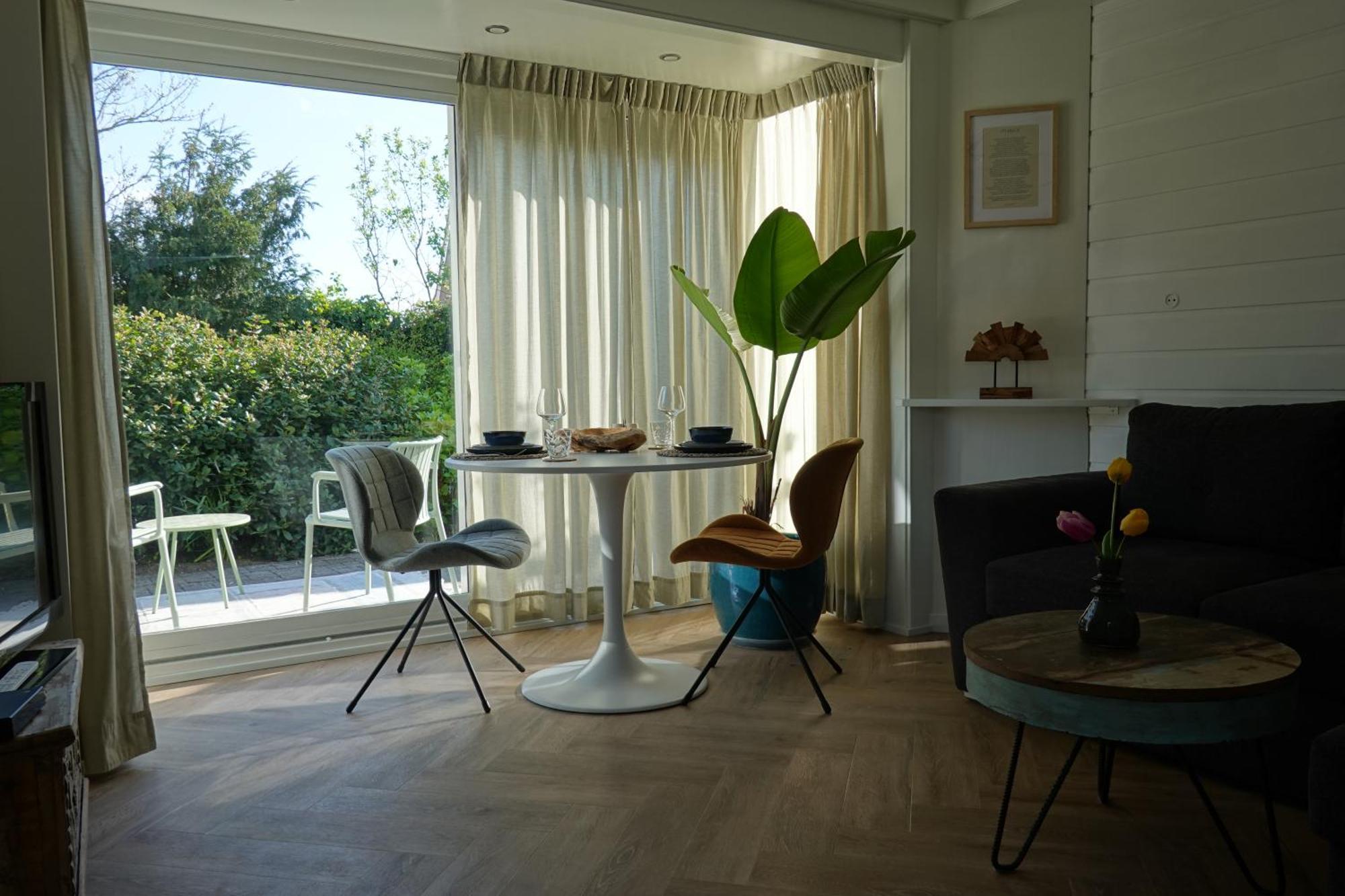 Ithaka Beach House, Unieke Plek Met Vrij Parkeren! 노르트베이크 외부 사진