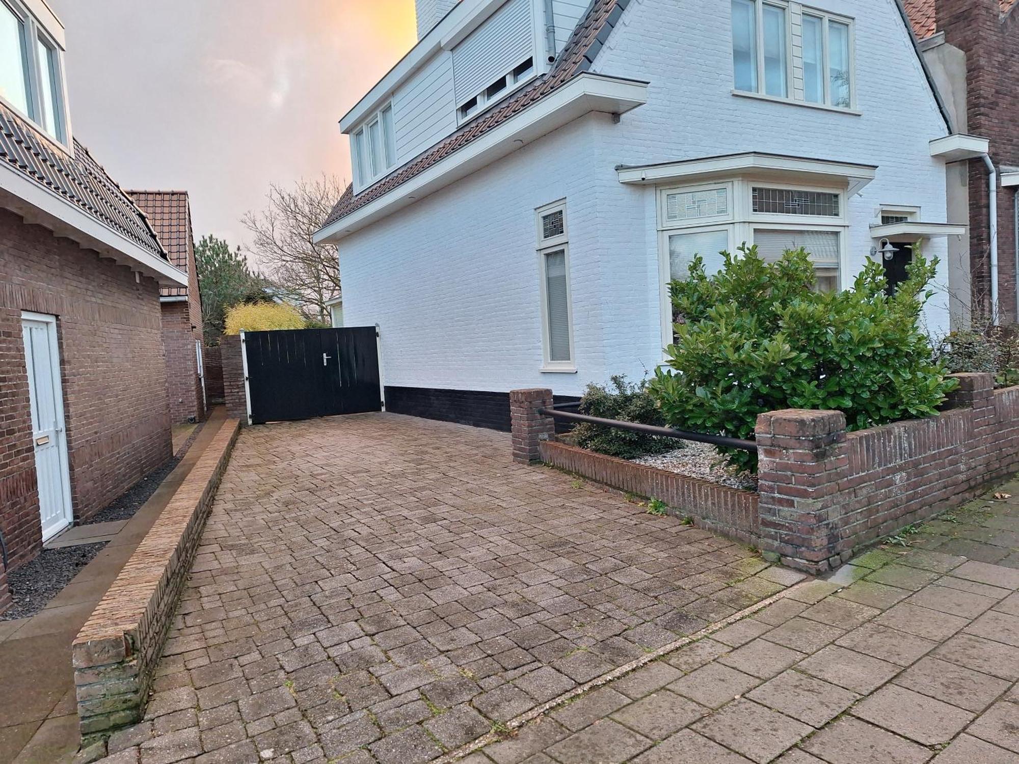 Ithaka Beach House, Unieke Plek Met Vrij Parkeren! 노르트베이크 외부 사진